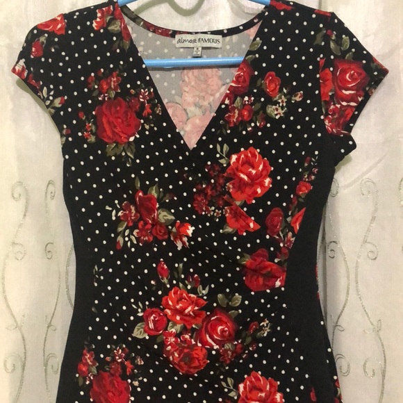 Dress - Picture 4 of 4